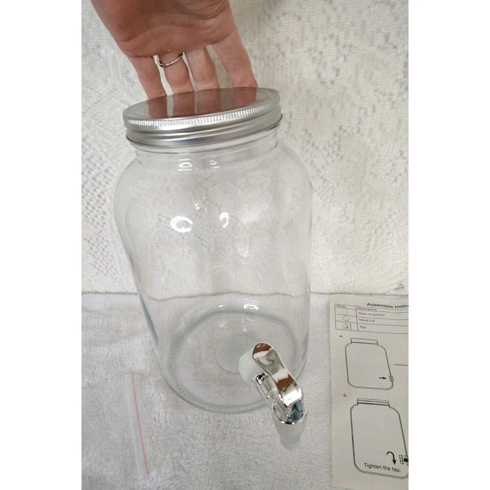 Glass Beverage Dispenser Jar Clear Round  Metal Lid Spigot 1 Gallon
